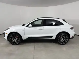 2026 Porsche Macan S - Photo 13