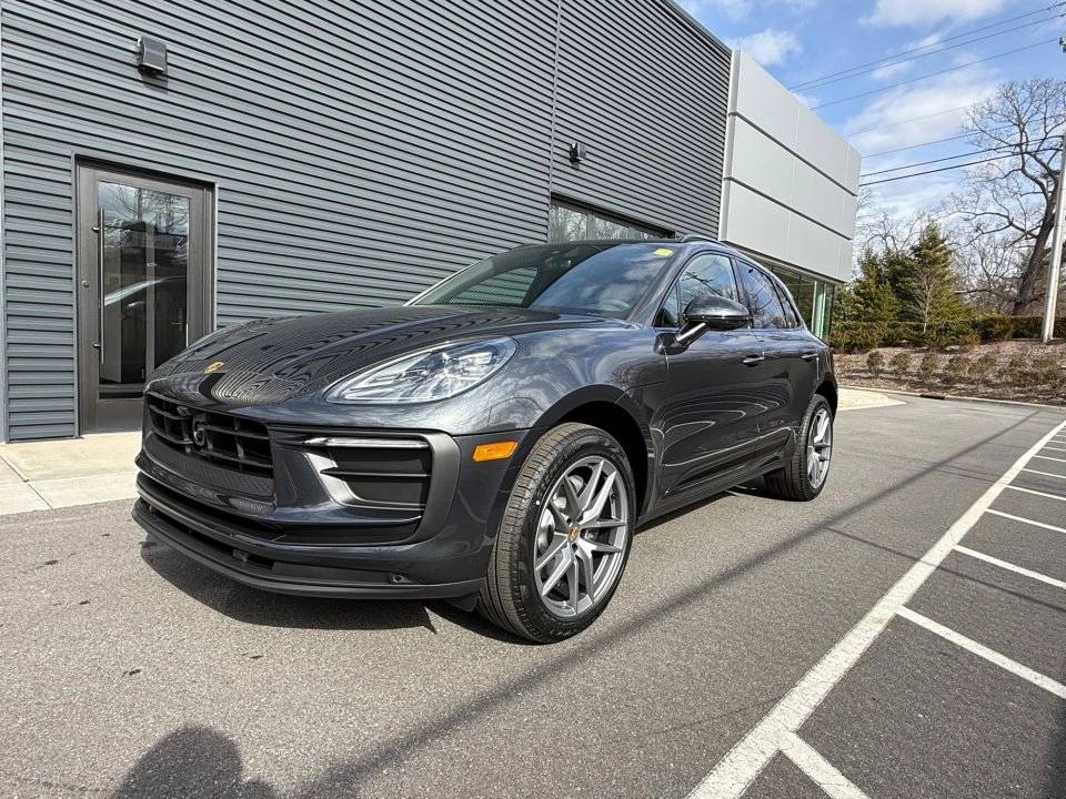 2026 Porsche Macan T