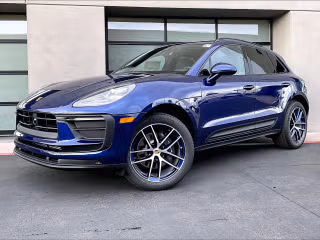 2026 Porsche Macan's photo