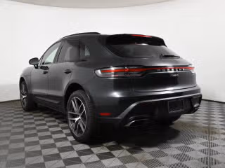 2026 Porsche Macan Base - Photo 17