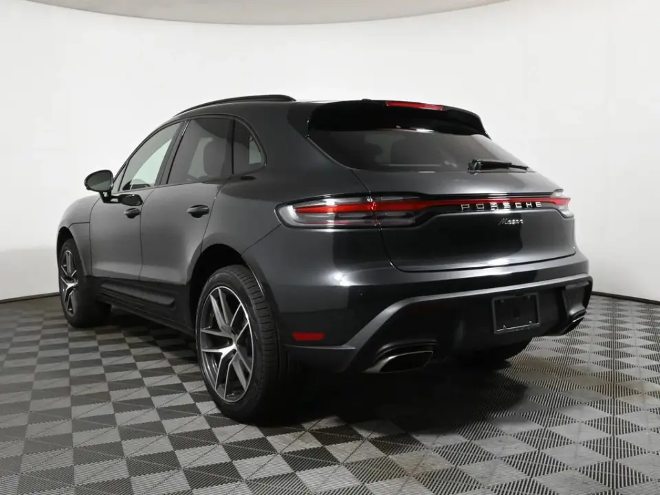 2026 Porsche Macan Base - Photo 23