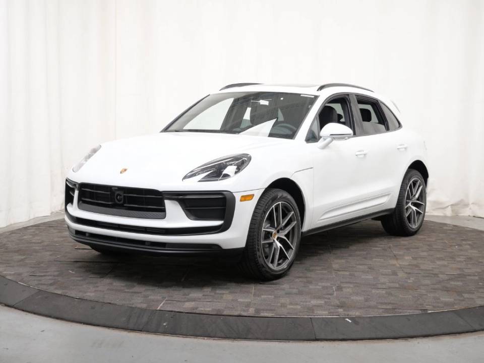 2026 Porsche Macan