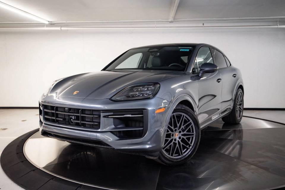 2026 Porsche Cayenne Coupe