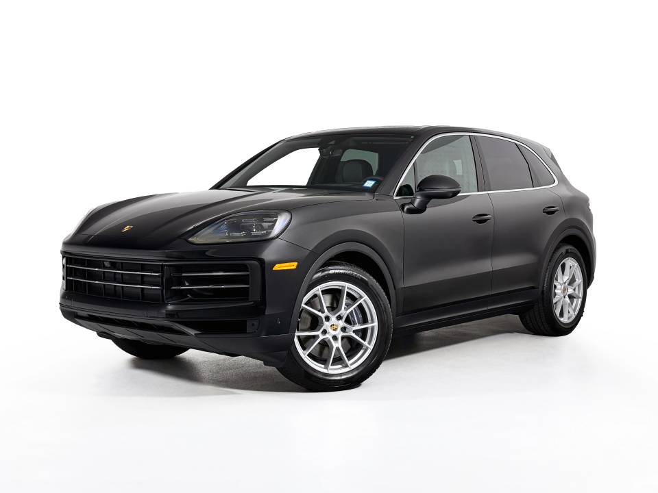 2025 Porsche Cayenne Base