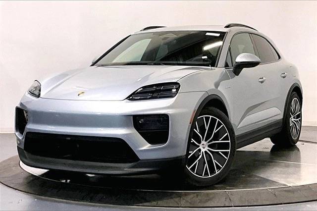 2025 Porsche Macan S