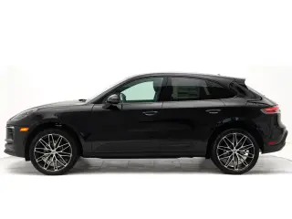 2025 Porsche Macan - Photo 13