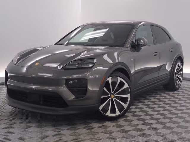 Used 2025 Porsche Macan Base with VIN WP1AD2XA9SL076834 for sale in Hardeeville, SC
