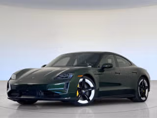 2025 Porsche Taycan Turbo S's photo