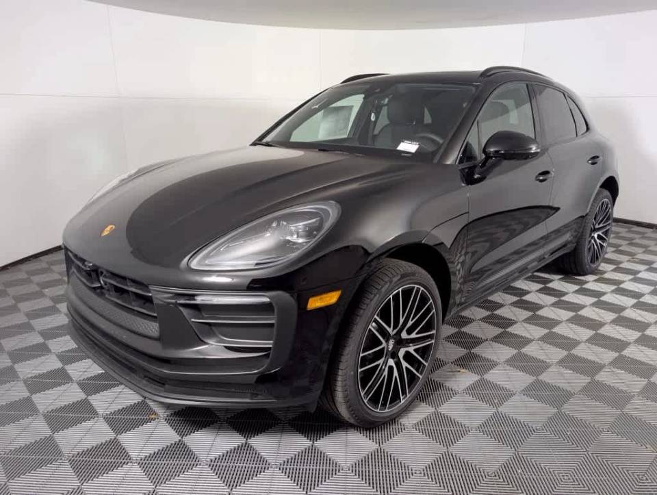2026 Porsche Macan