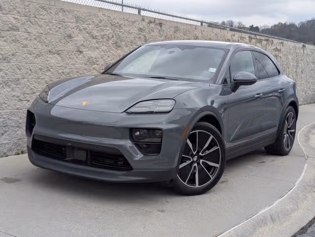 Used 2026 Porsche Macan Base with VIN WP1AA2XA8TL000502 for sale in Chattanooga, TN