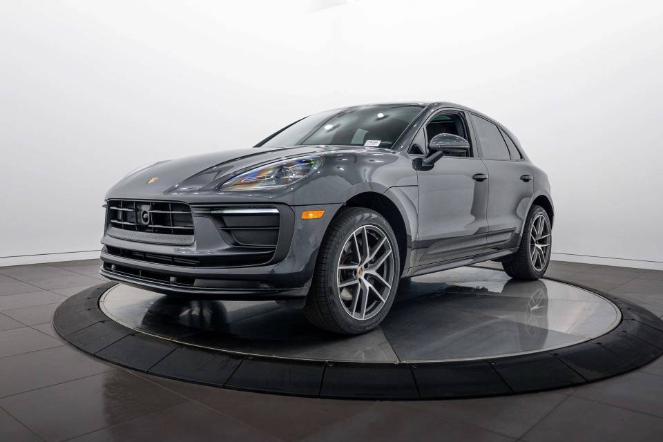 2024 Porsche Macan