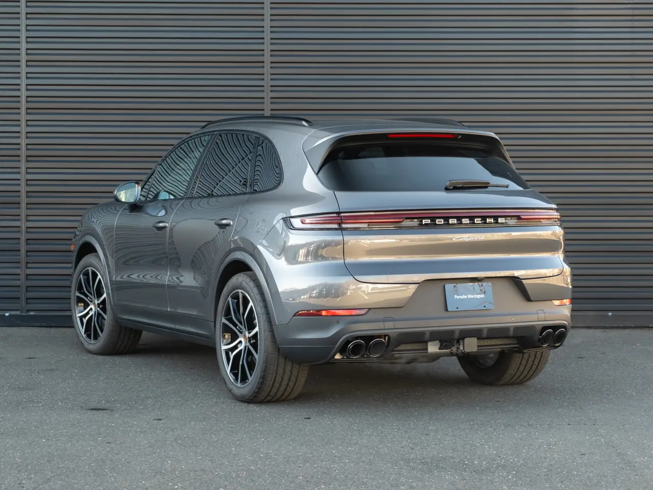 2026 Porsche Cayenne Base - Photo 24