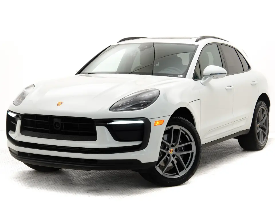 2025 Porsche Macan - Photo 7