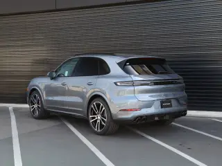 2026 Porsche Cayenne S - Photo 21