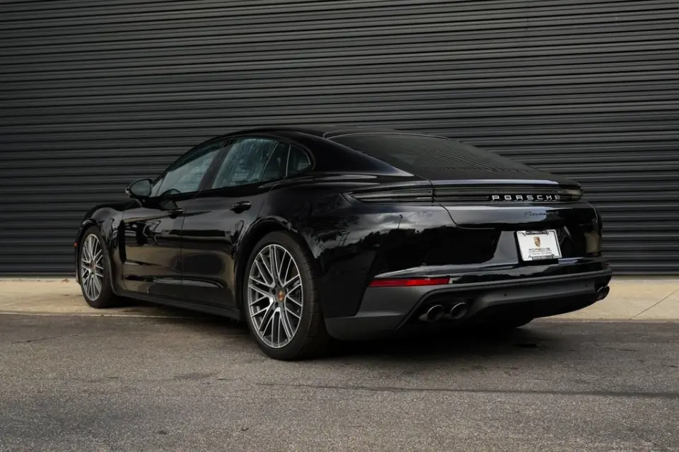 2026 Porsche Panamera Base - Photo 23