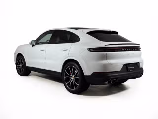 2026 Porsche Cayenne Coup S - Photo 17