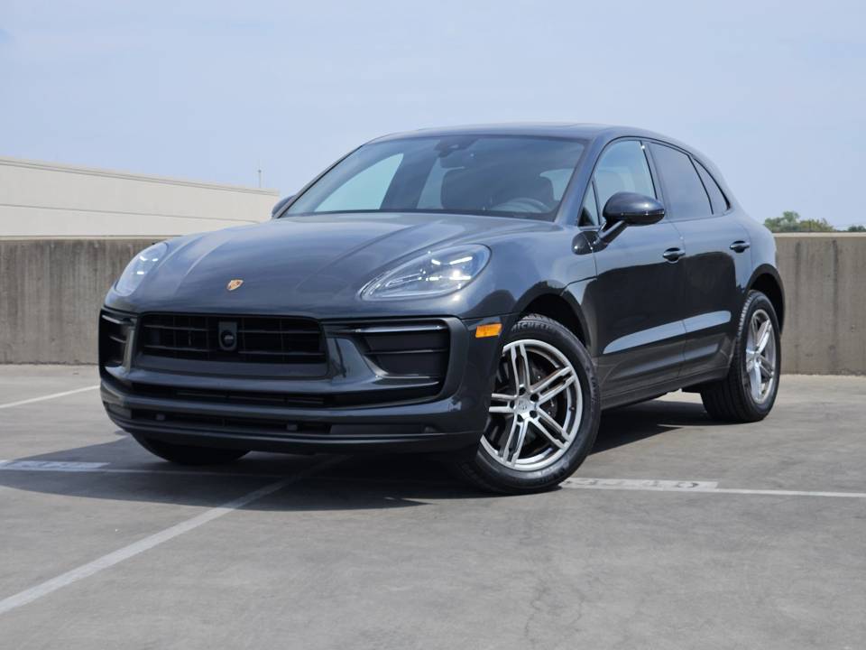 2026 Porsche Macan