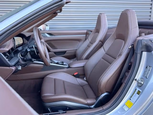 2024 Porsche 911 S - Photo 35