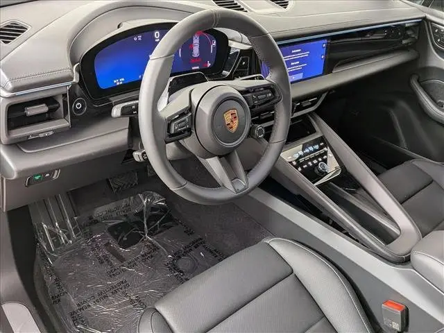 View 32
