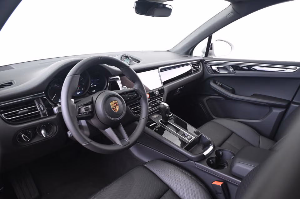2026 Porsche Macan Base - Photo 27