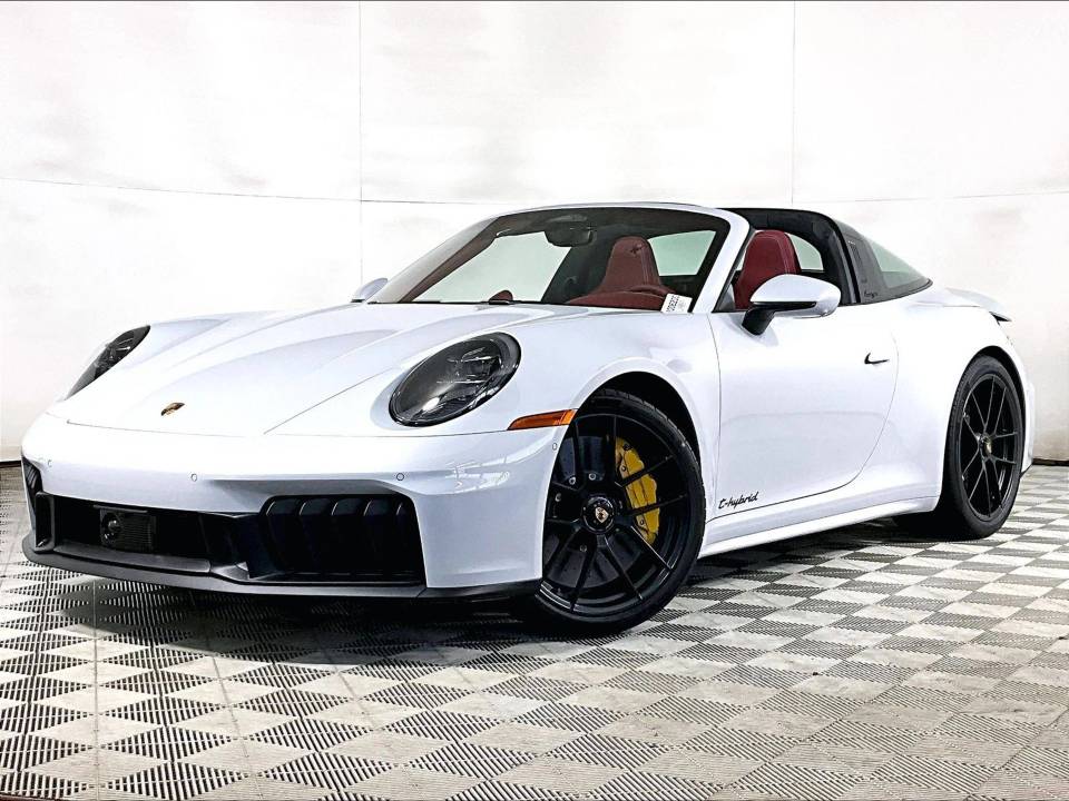 2026 Porsche 911