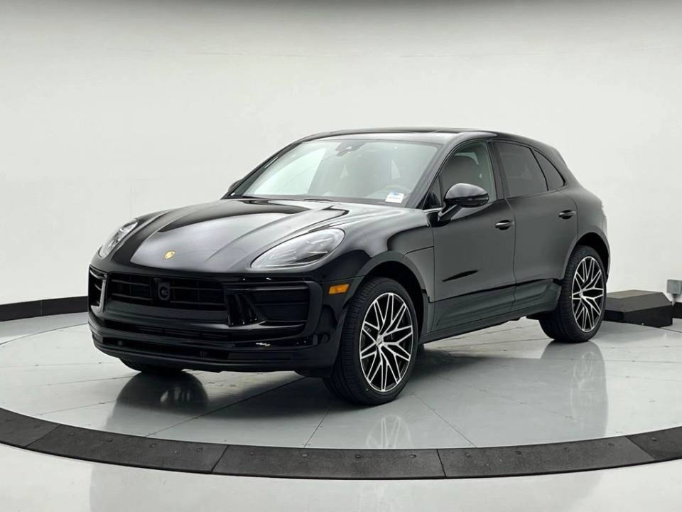 2026 Porsche Macan