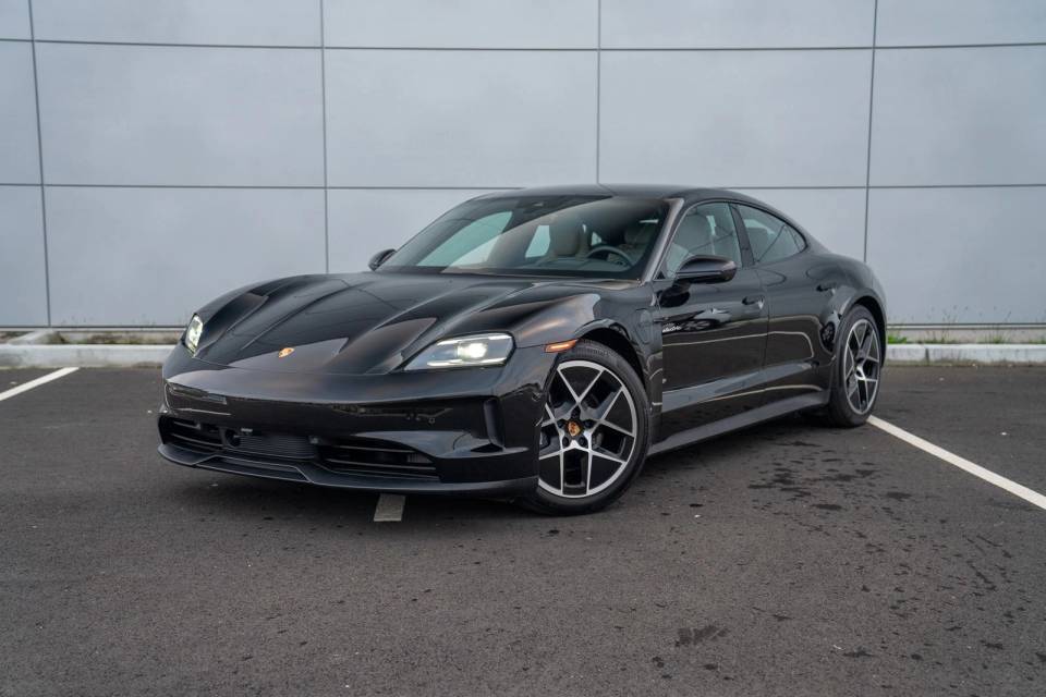 2025 Porsche Taycan Base