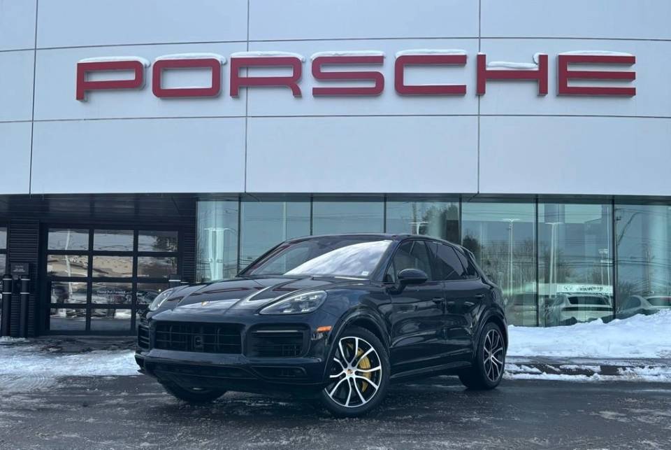 2022 Porsche Cayenne GTS