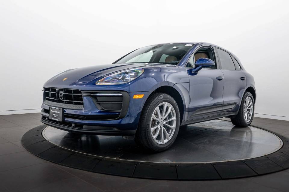 2026 Porsche Macan