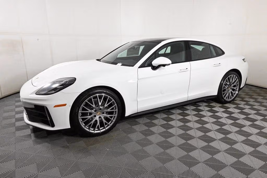 2025 Porsche Panamera Base - Photo 12