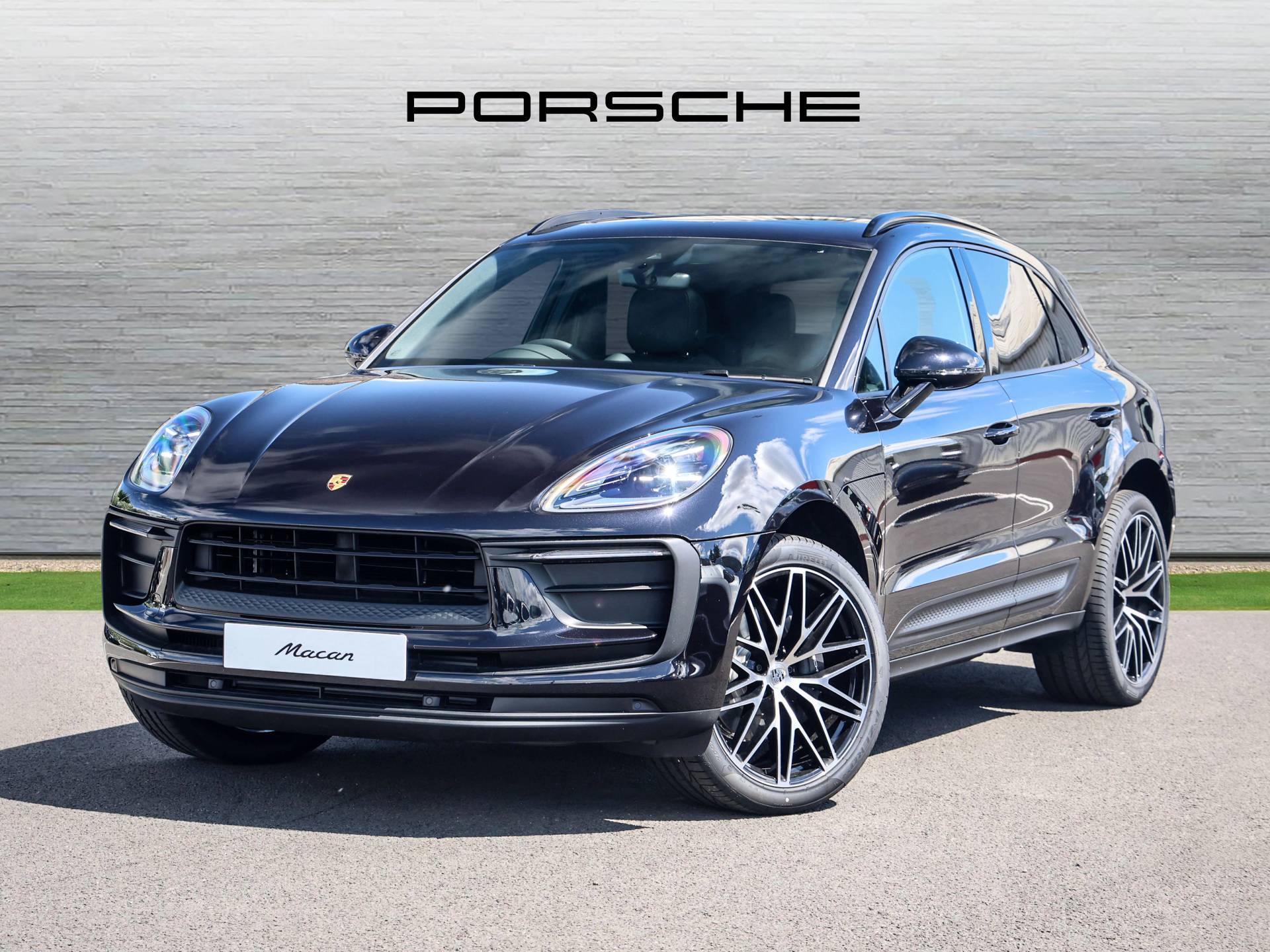 Macan, photo 2 of 29