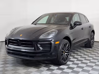 2026 Porsche Macan's photo