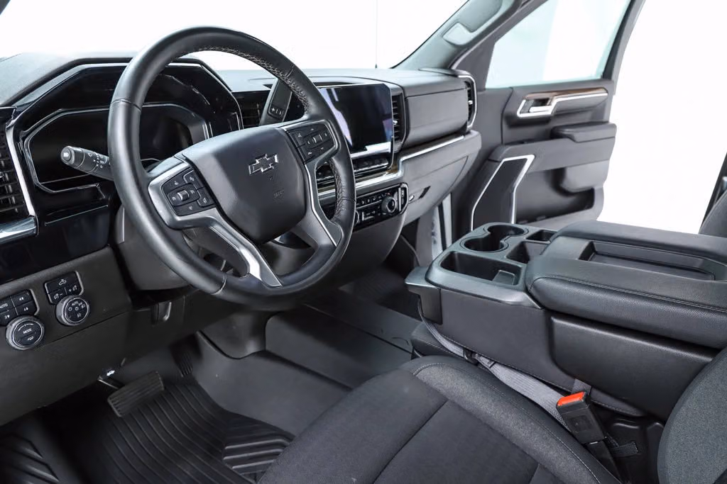 2024 Chevrolet Silverado 1500 RST - Photo 28