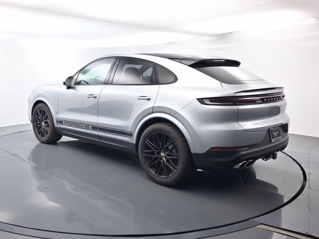 2026 Porsche Cayenne Coup S - Photo 20