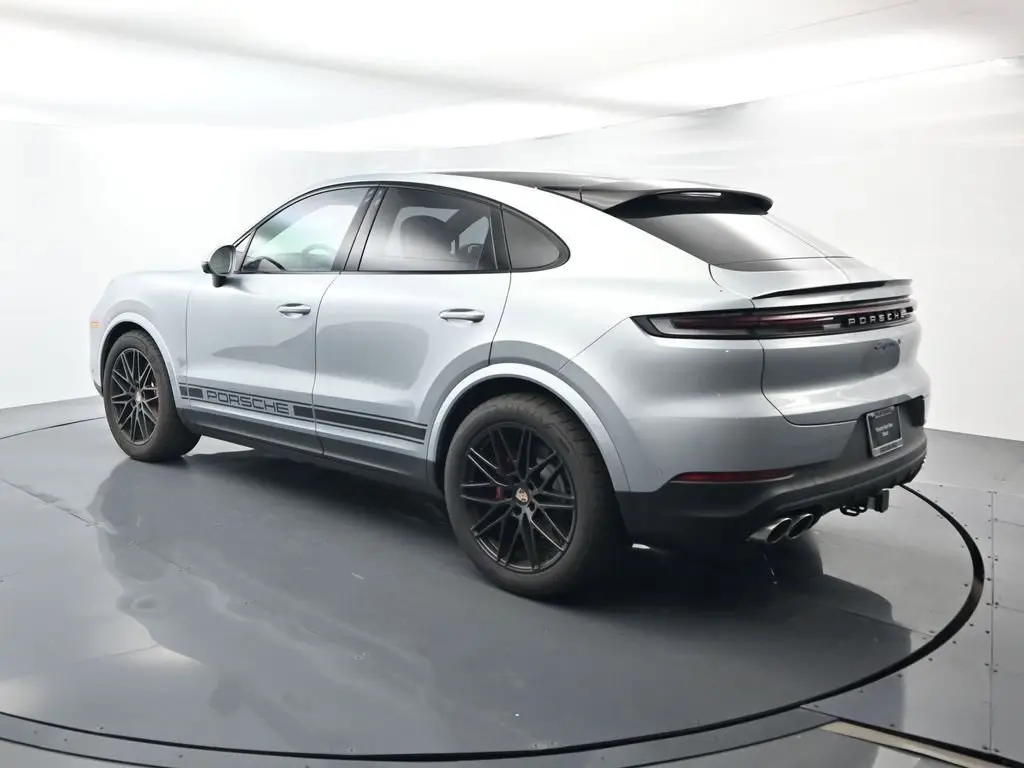 2026 Porsche Cayenne Coup S - Photo 24
