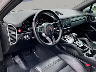 2023 Porsche Cayenne Coup Platinum Edition - Photo 29