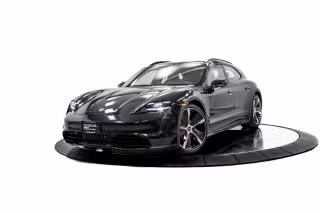 2023 Porsche Taycan 4S Cross Turismo's photo