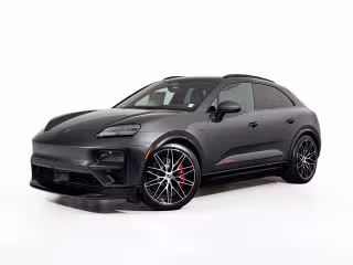 2025 Porsche Macan Macan Turbo Electric's photo