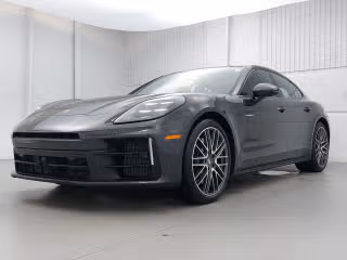 2025 Porsche Panamera 4 E-Hybrid