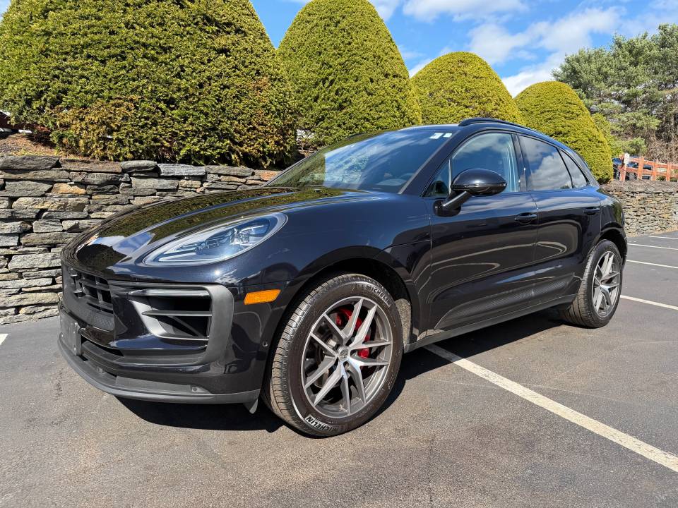 2022 Porsche Macan S