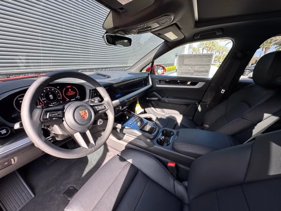 2026 Porsche Cayenne Base - Photo 27