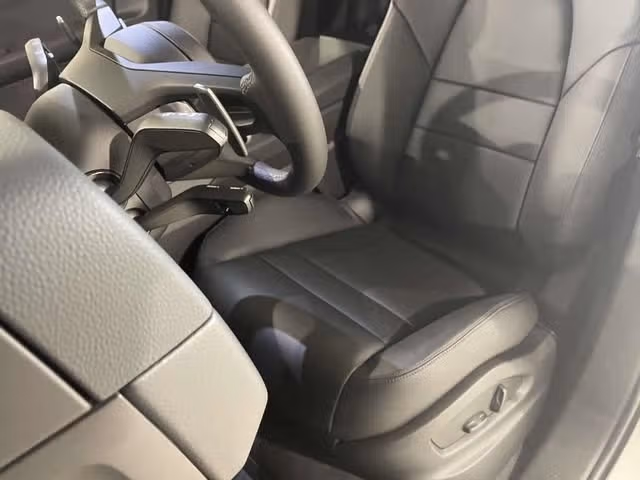 2026 Porsche Cayenne Base - Photo 34