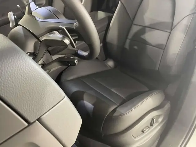 2026 Porsche Cayenne Base - Photo 38