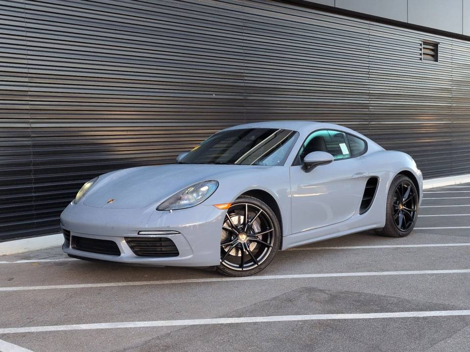 2024 Porsche 718
