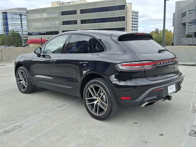2026 Porsche Macan Base - Photo 22