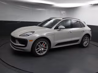 2026 Porsche Macan S's photo