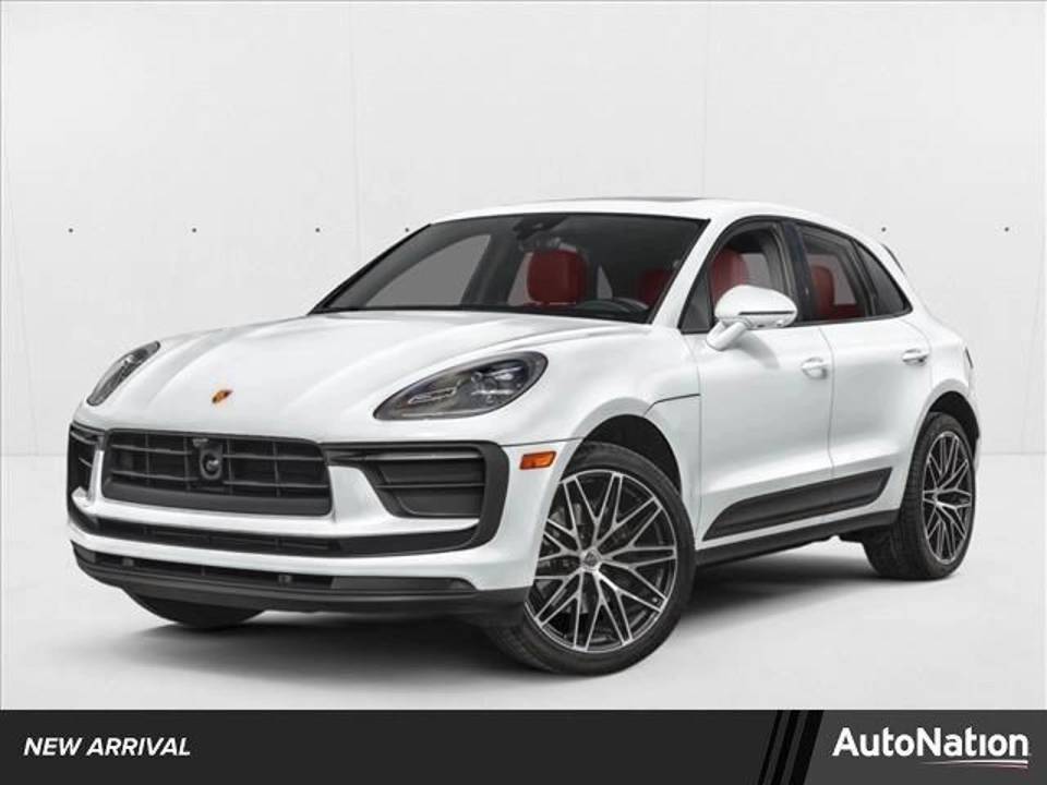 2025 Porsche Macan T