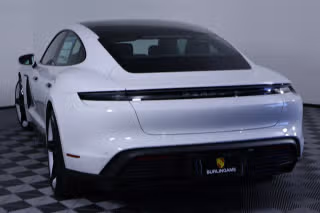 2025 Porsche Taycan Base - Photo 17