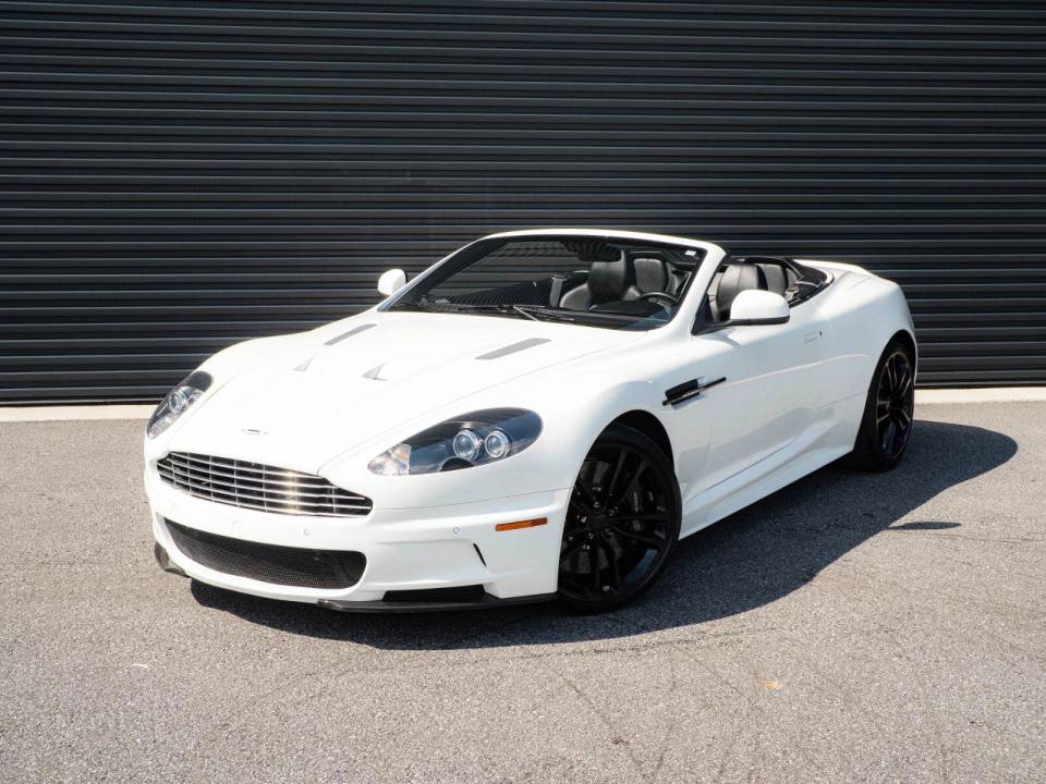 2011 Aston Martin DBS