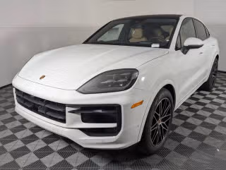2026 Porsche Cayenne -'s photo